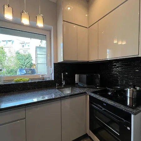 Olivia Business Apartment *