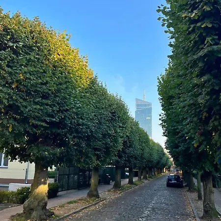 Olivia Business Апартаменты *